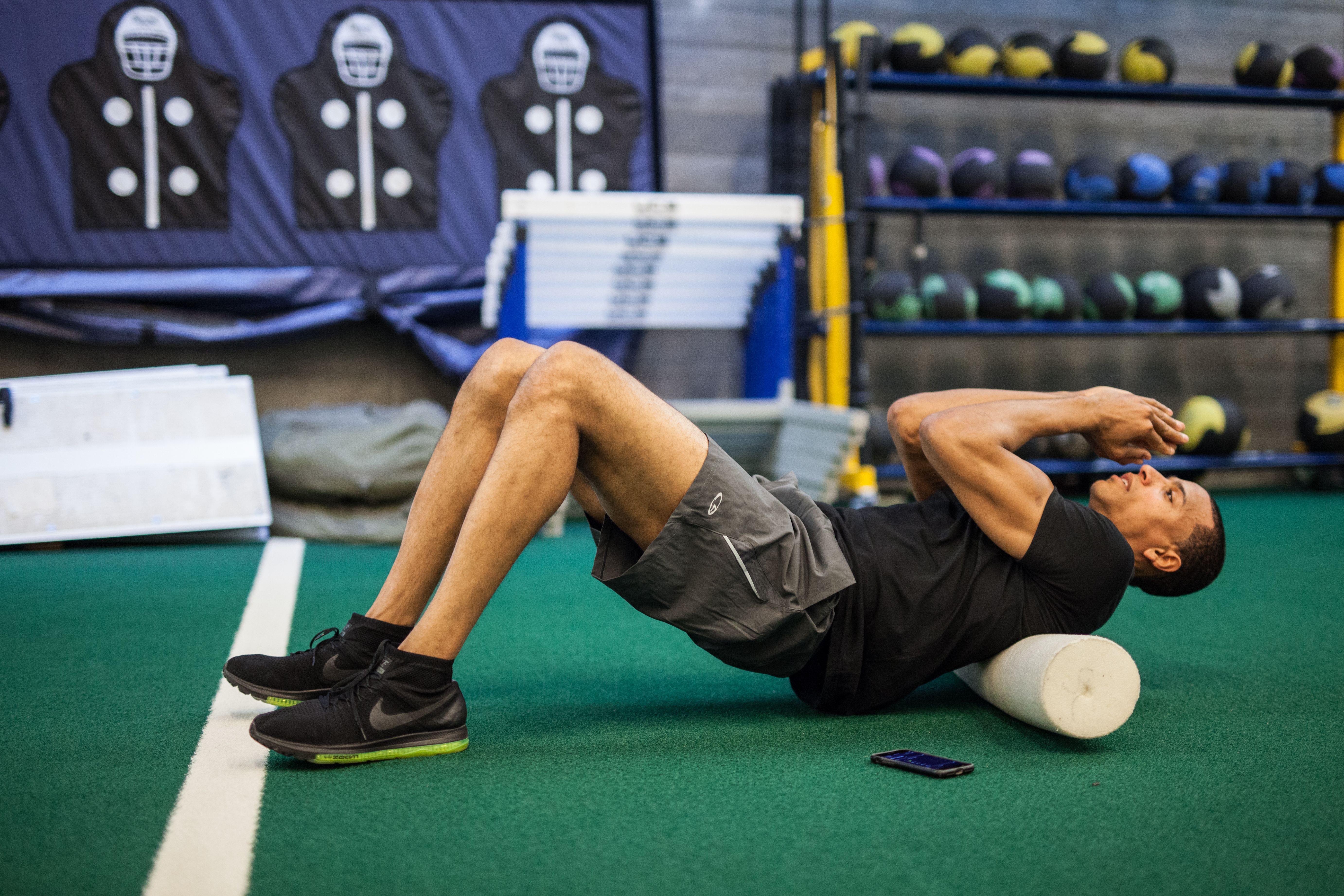 Deep tissue discount foam roller exercises